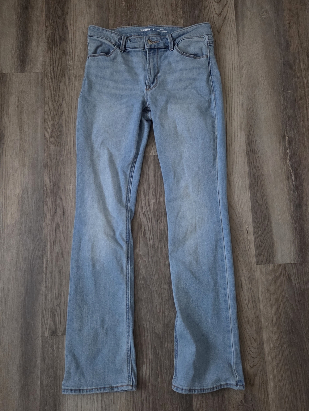 Old Navy Mid Rise Wow Boot Cut Light Wash Jeans Size 4